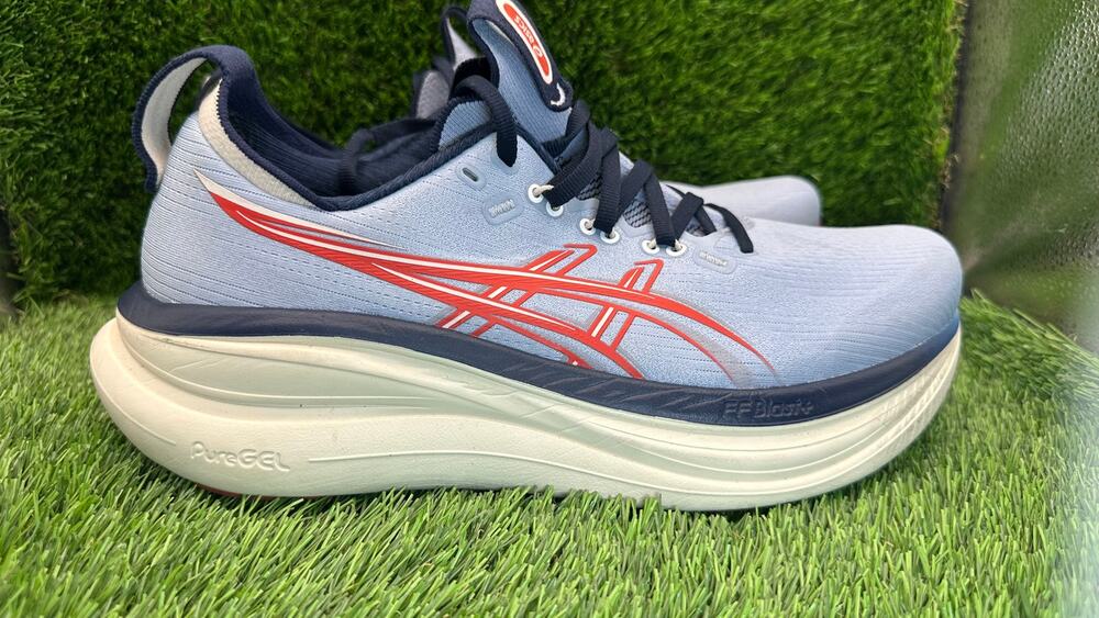 Asics Gel-Nimbus 28 1012C056 Athletic Sneaker Women's 10 Blue Knit Gym Running